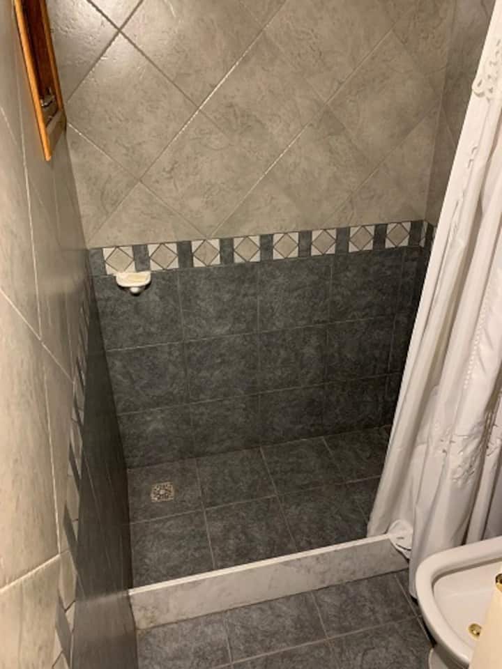 c0a1cfc3-5f44-423d-961a-733ee4a80588