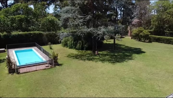 d8f17977-751d-4ac3-9fd8-a6f33fbc70d1